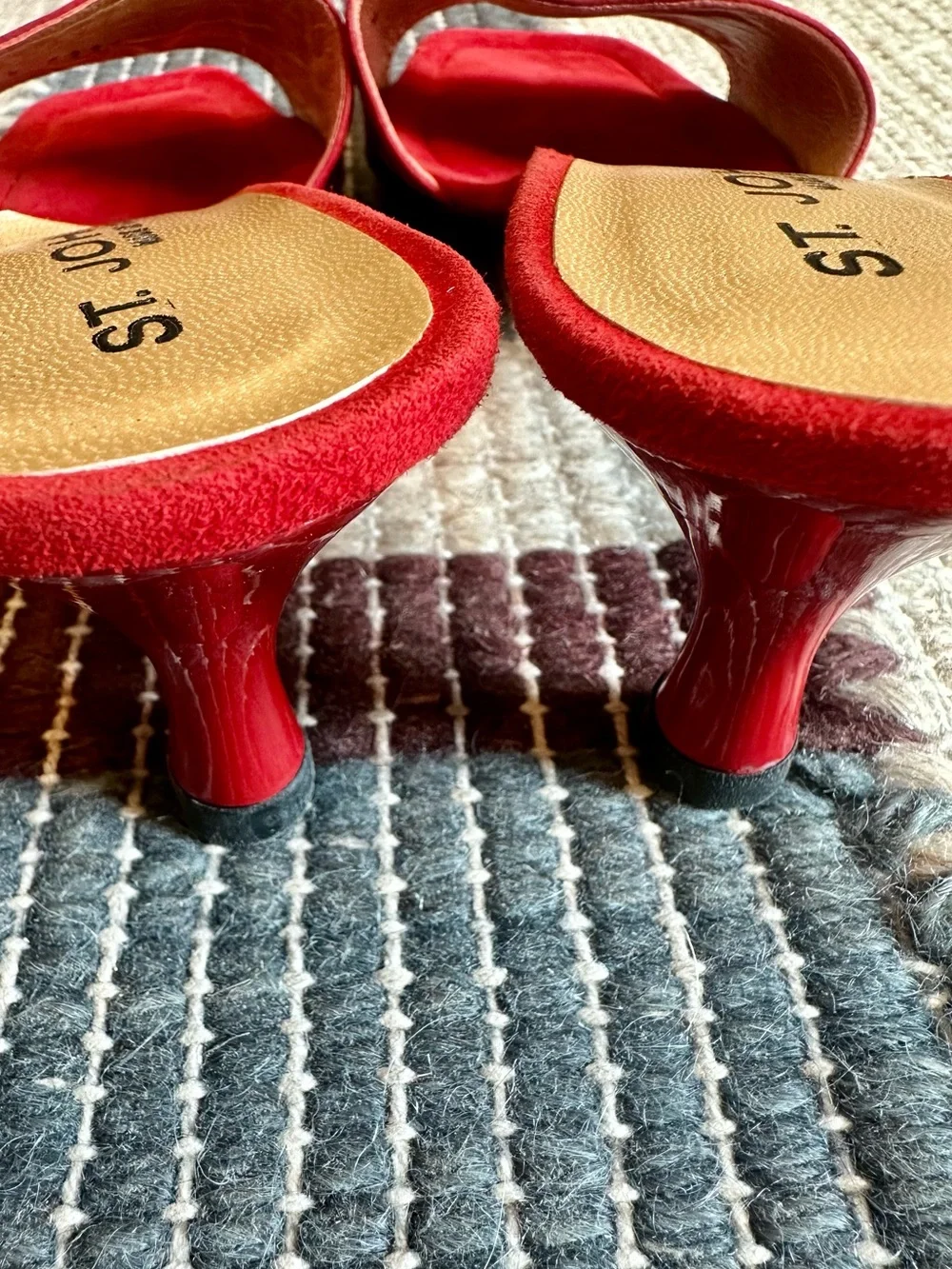 St. John Vintage Red Star Suede Embellished Kitten Heels